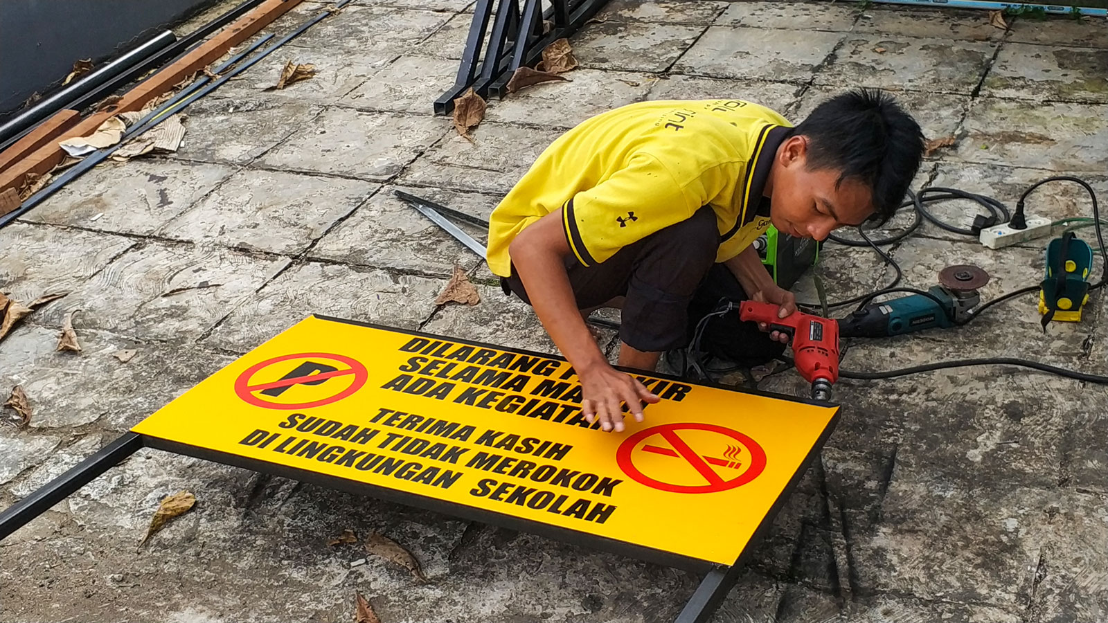 Sign Rambu